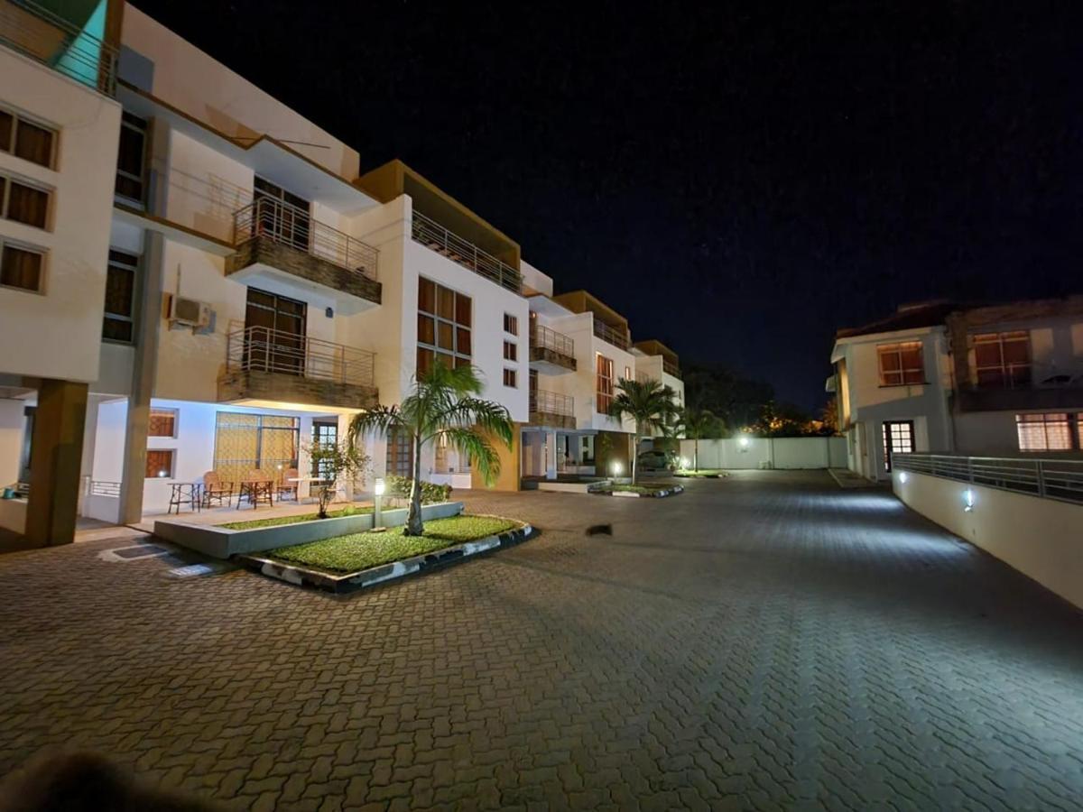 Ary Homestay Nyali- A Walk Away From City Mall Mombassa Buitenkant foto