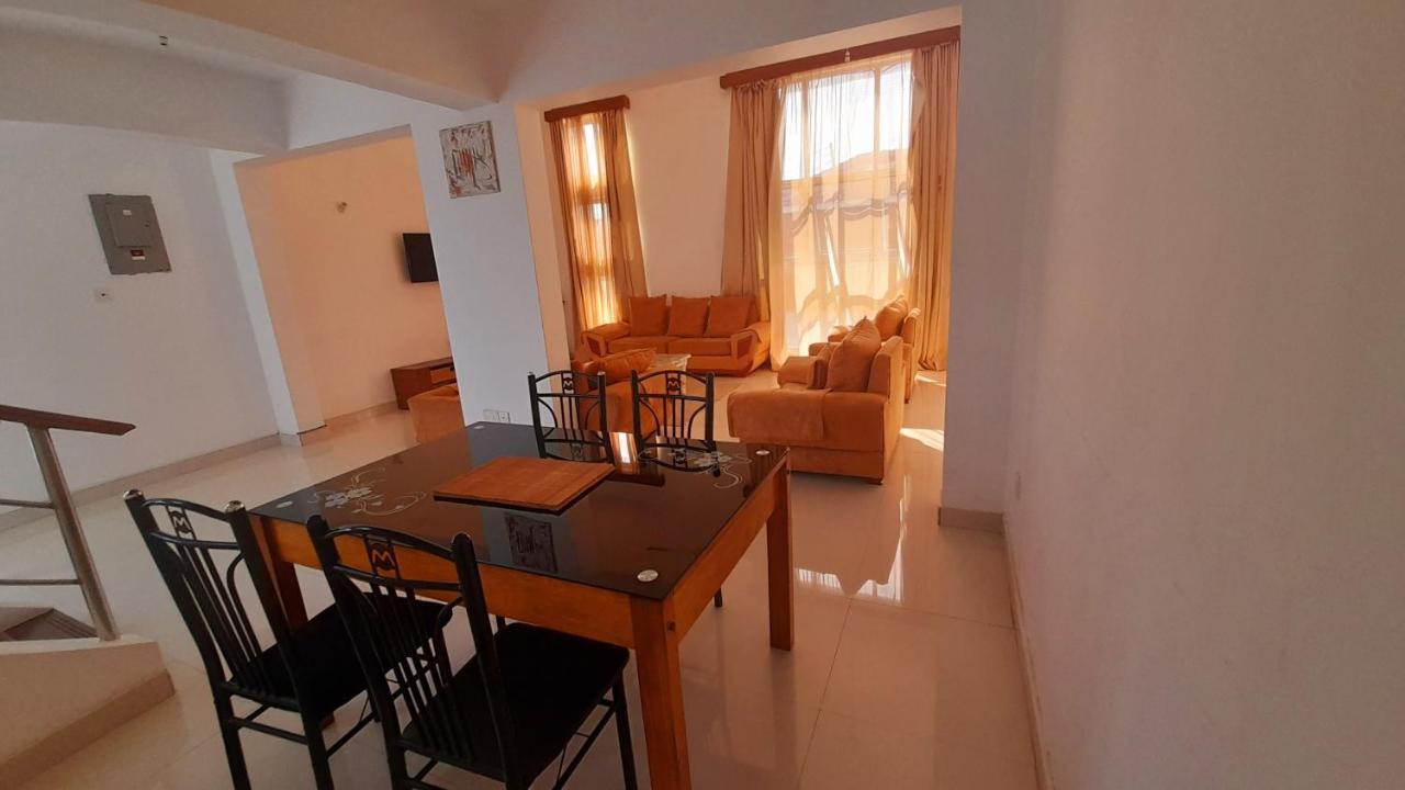 Ary Homestay Nyali- A Walk Away From City Mall Mombassa Buitenkant foto